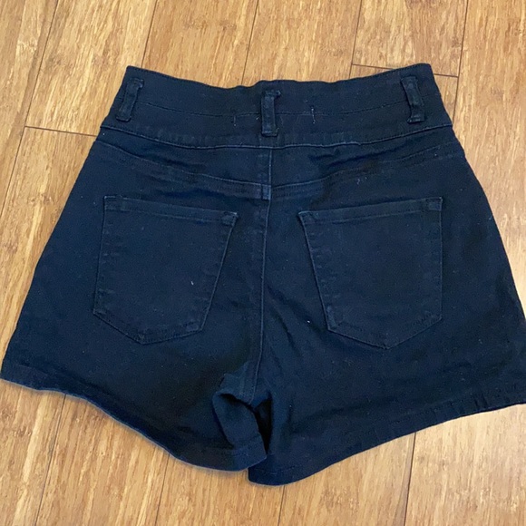 Papaya Shorts Papaya Black Short Poshmark